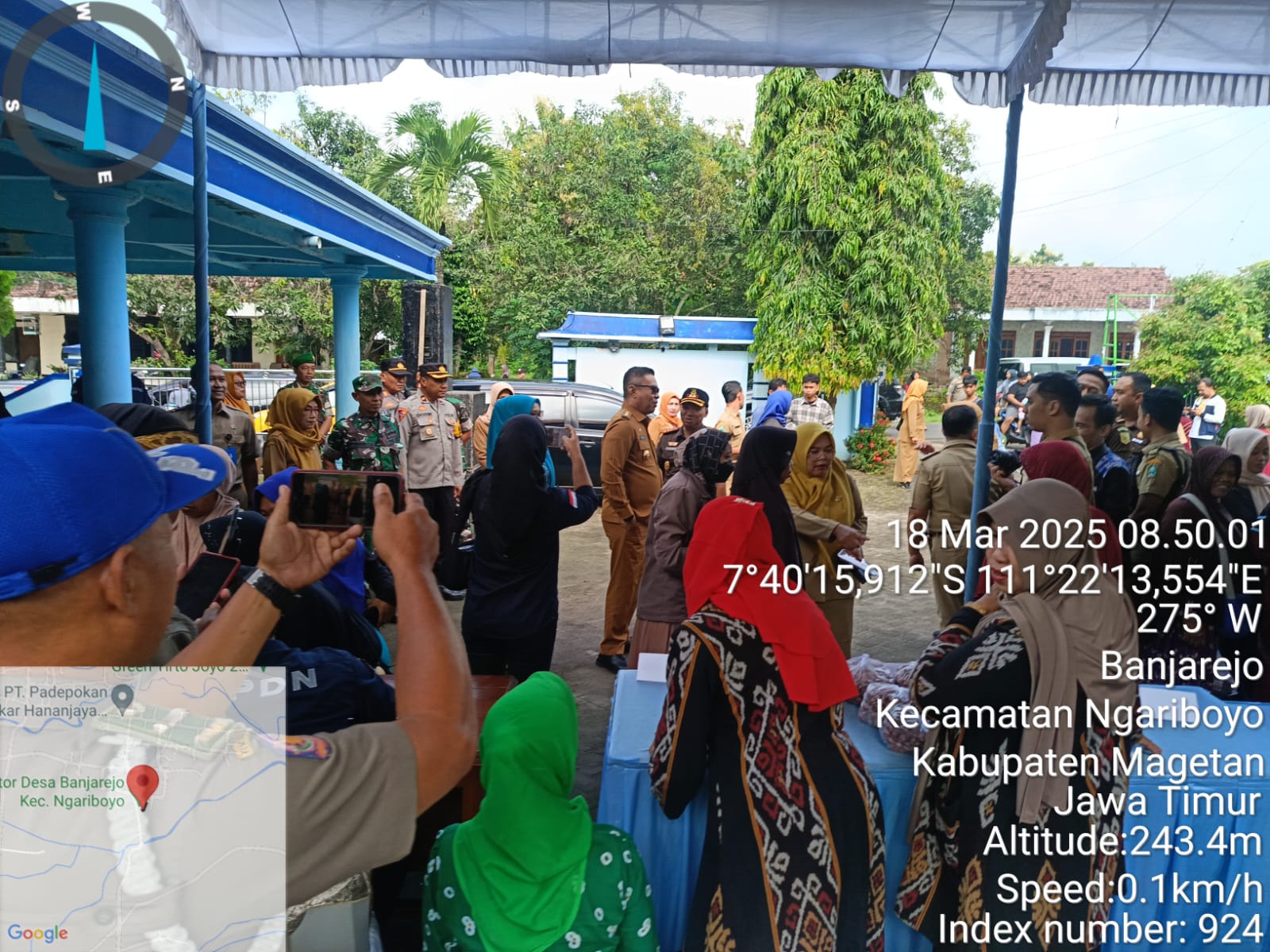BAZAR PASAR MURAH DESA BANJAREJO  KECAMATAN NGARIBOYO KABUPATEN MAGETAN